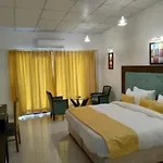 Goroomgo Banaras Homestay Varanasi