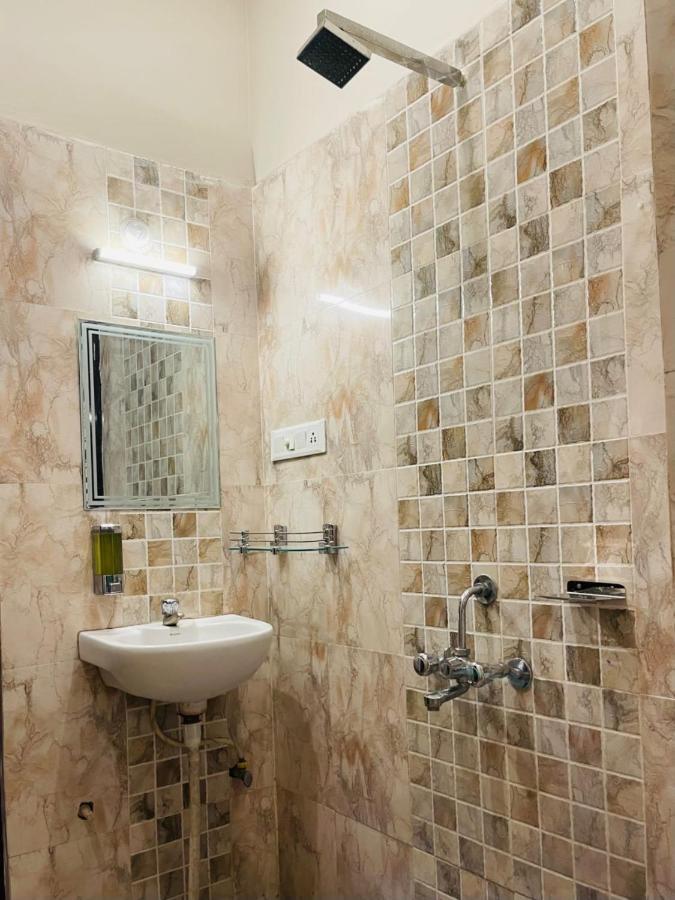 Hotel Goroomgo Banaras Homestay